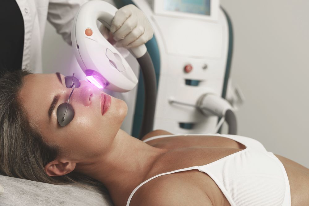 How to Reduce Redness After Laser Treatment