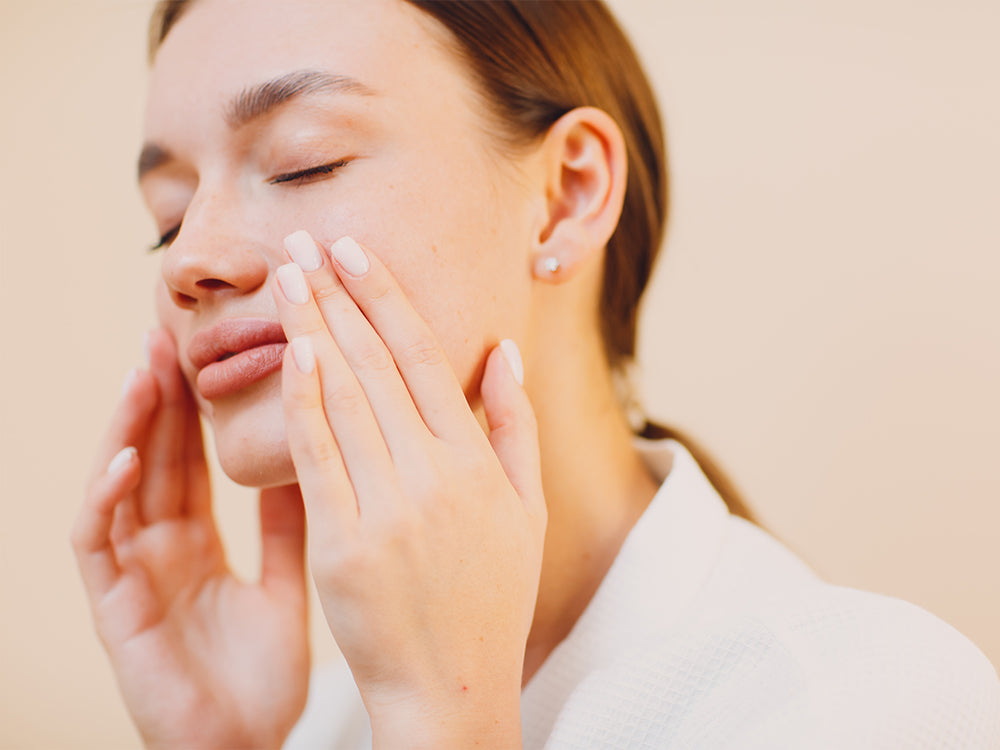Hyaluronic Acid: What Is it & How Can it Help My Skin?