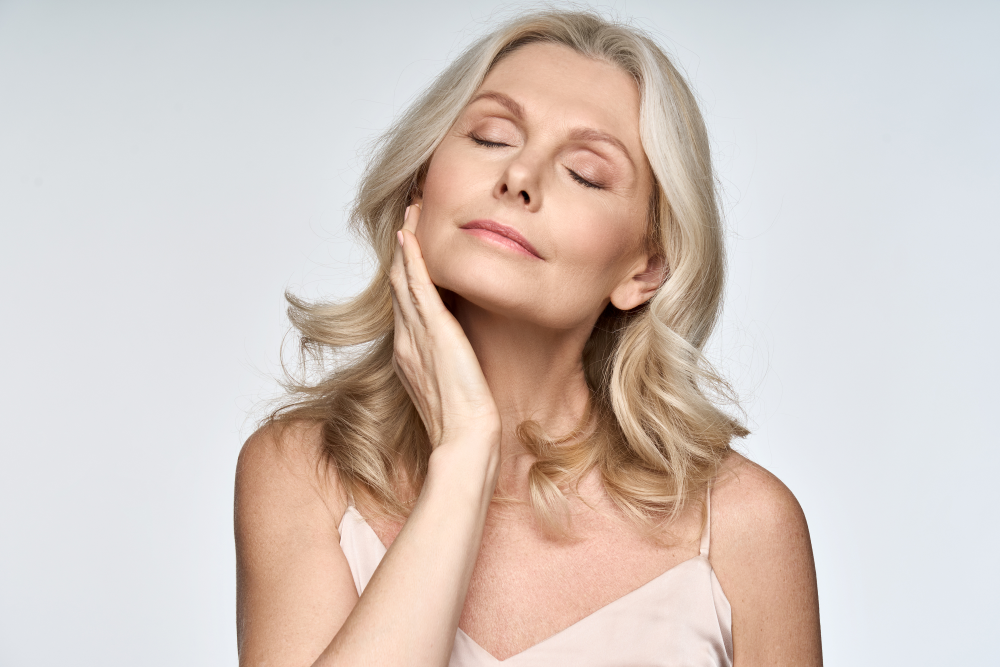 How to Tighten Skin: Best Skincare for Firming & Lifting
